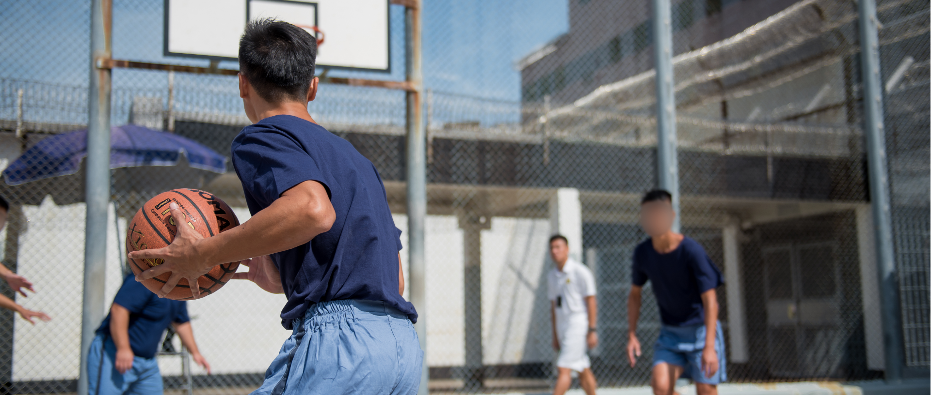 Persons in custody participate in recreational activities and physical exercises.