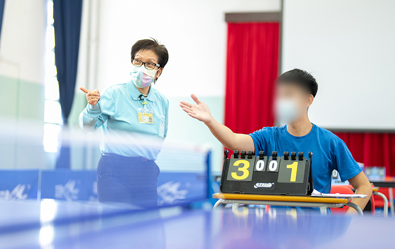 惩教署邀请香港乒乓总会为在囚人士举办「乒乓球裁判先修课程」。