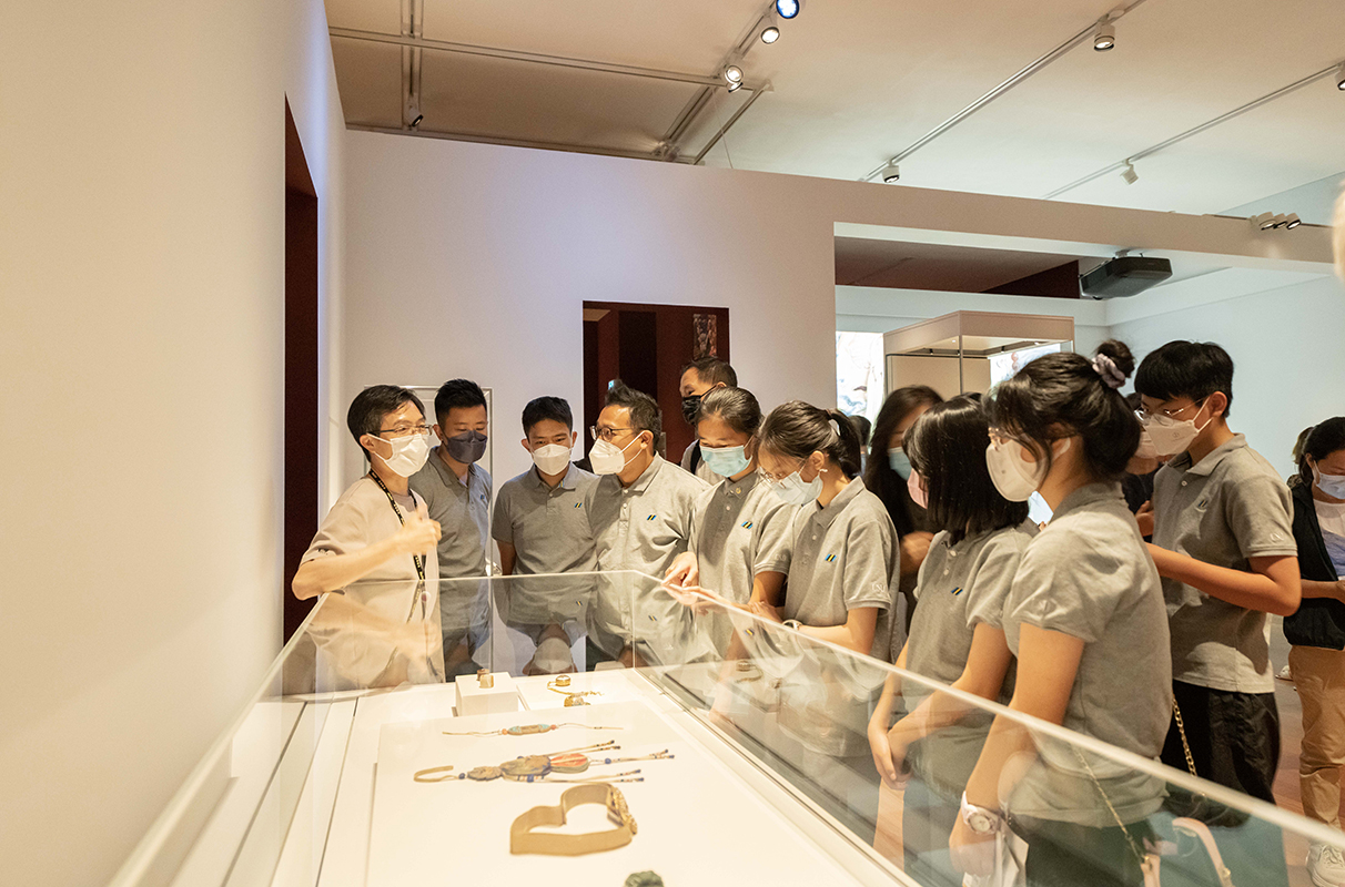 「更生先锋领袖」学员参观香港故宫文化博物馆。