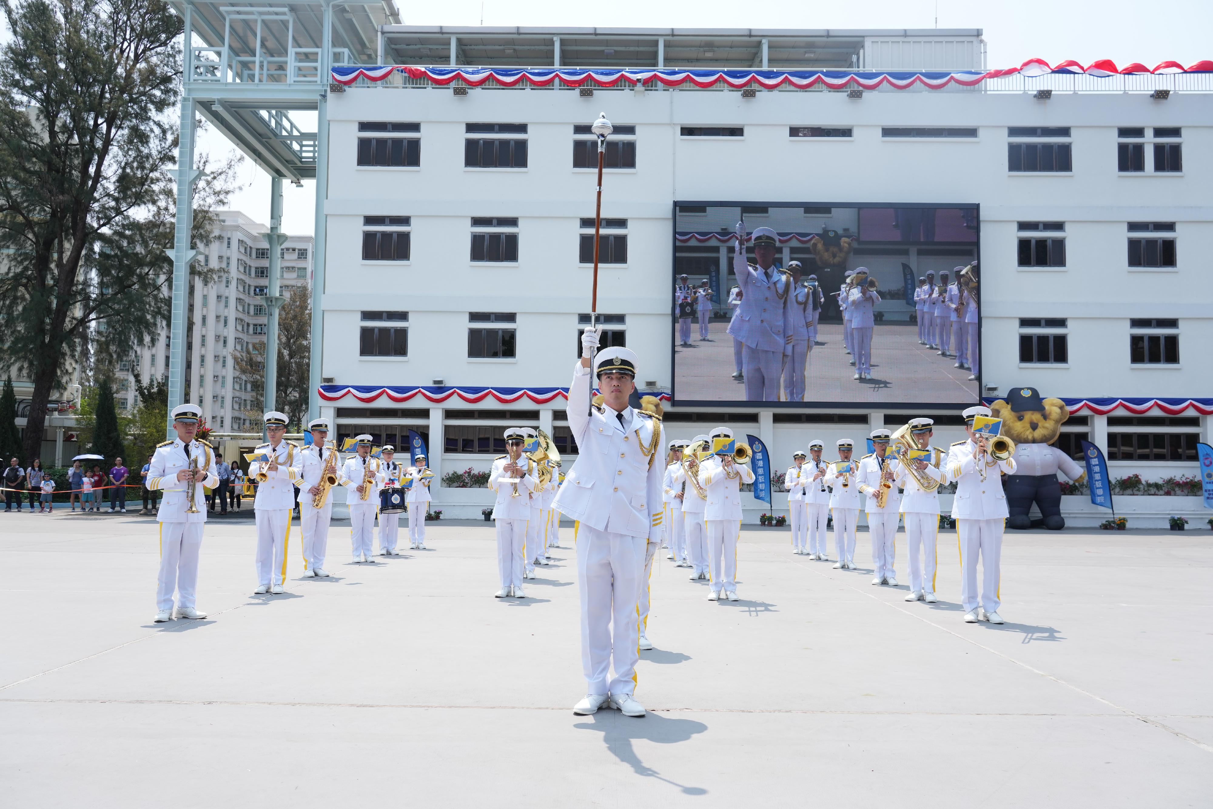 To support National Security Education Day on April 15, the Correctional Services Department held an open day at the Hong Kong Correctional Services Academy today (April 13) to raise public awareness of national security and enhance public understanding of its work in safeguarding national security. Photo shows a music performance by the Marching Band.