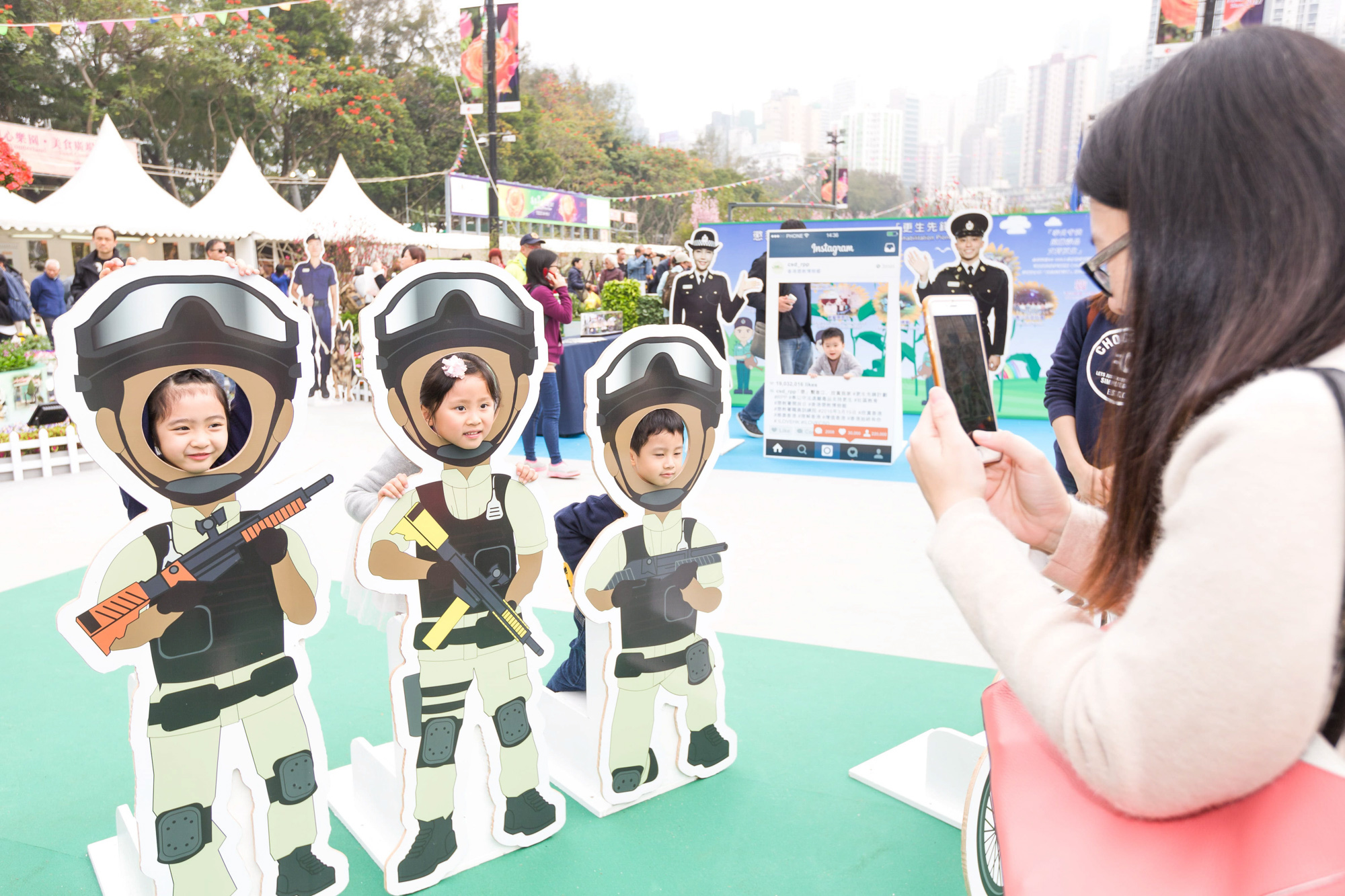 Photo 2 - Every year, CSD would participate in Hong Kong Flower Show and stage to exhibit the fruits of vocational training attended by persons in custody.