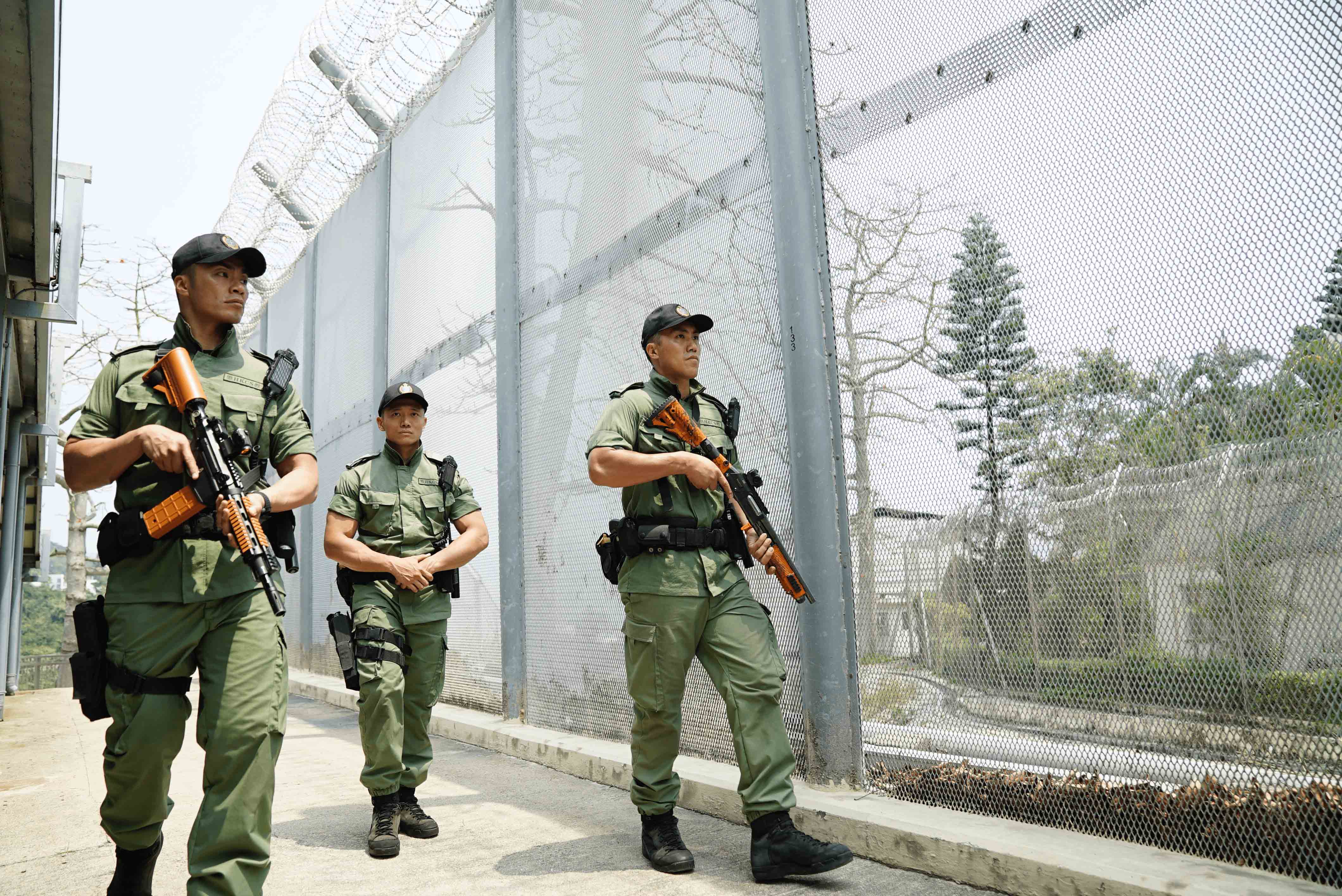 Regional Response Teams members patrol to strengthen the security in the vicinity of the institutions.