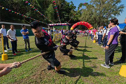 The Department organises various sports activities for staff to cultivate their team spirit.