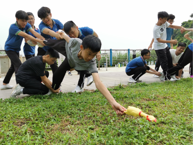 The Extended Training Camp under the Rehabilitation Pioneer Project (RPP) provides a series of discipline training aiming at enhancing participants’ confidence and developing their positive values.