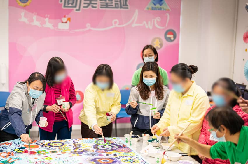 Persons in custody participate in an activity under the “Walk with YOUth Programme” to release negative emotions through art creation.