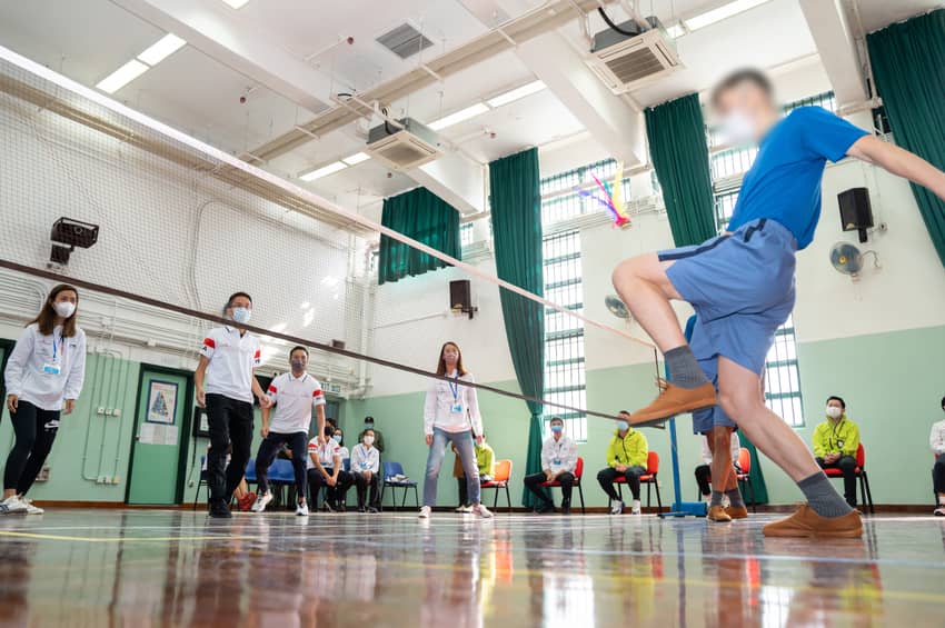 Local elite athletes and young persons in custody participate in an exchange activity.