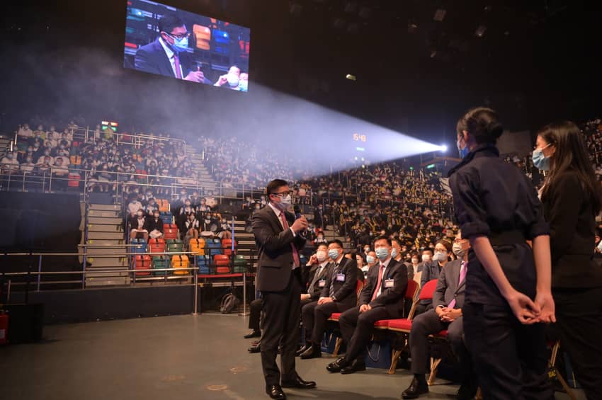 Secretary for Security, Mr Tang Ping-keung, shares his views and thoughts as a parent in the Finale Mega Show.
