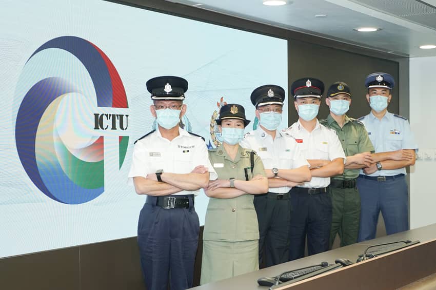Correctional officers and their counterparts from other member departments of the ICTU disseminate CT messages to the public through a media interview.