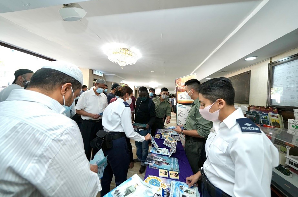 A recruitment booth set up by the HRD at Kowloon Mosque and Islamic Centre to introduce the work and recruitment procedures of the CSD to NEC.