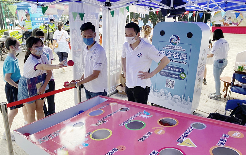 The CTU, in collaboration with other member departments of the ICTU, sets up a booth at Tai Po Junior Police Call School Engagement Day to promote CT-related work.