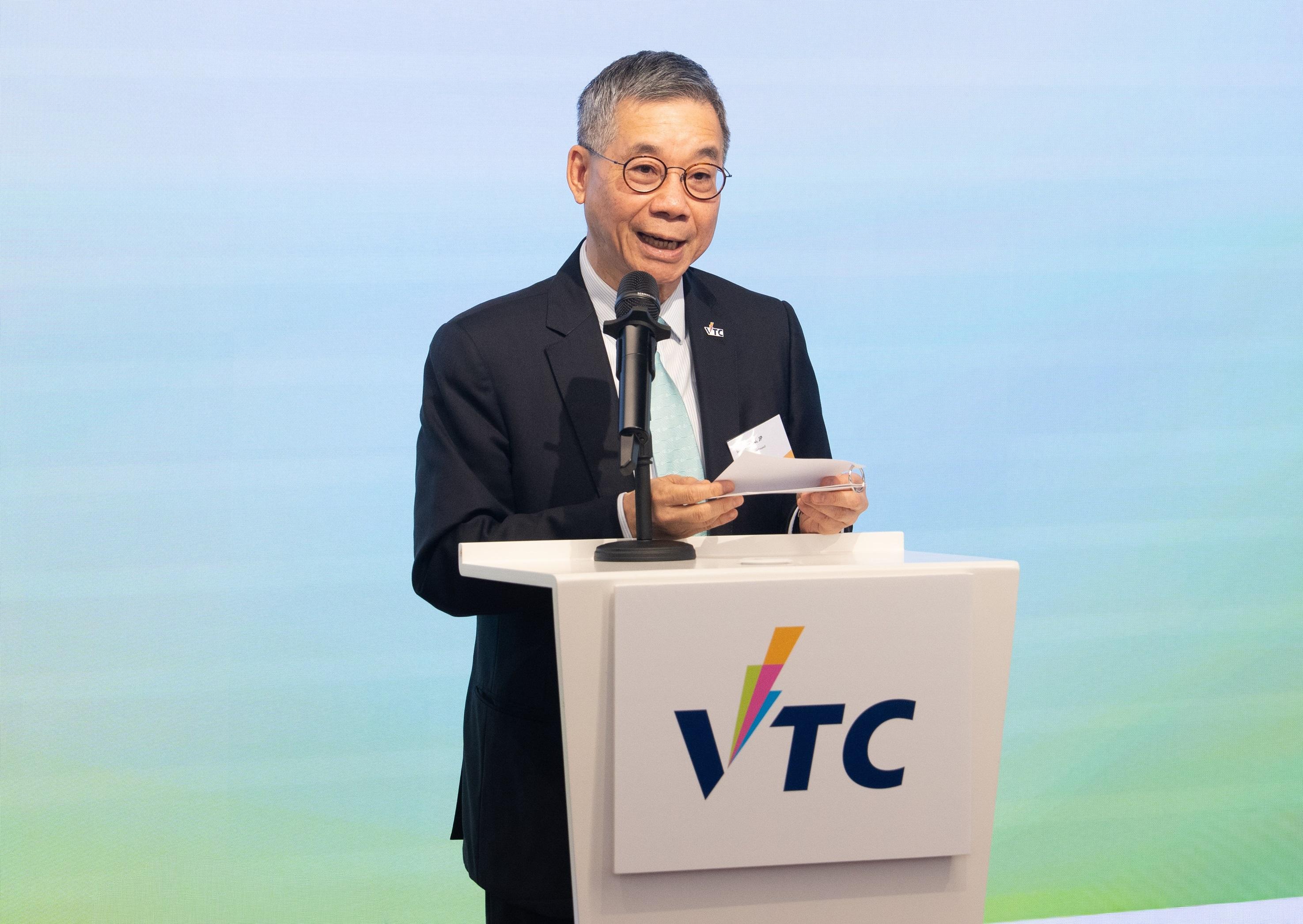 The Correctional Services Department and the Vocational Training Council (VTC) signed a Memorandum of Understanding today (September 29) to deepen collaboration, which will inject new impetus into the sustainable development of correctional services and the promotion of talent training. Photo shows the Chairman of the VTC, Mr Tony Tai, delivering a speech at the signing ceremony.