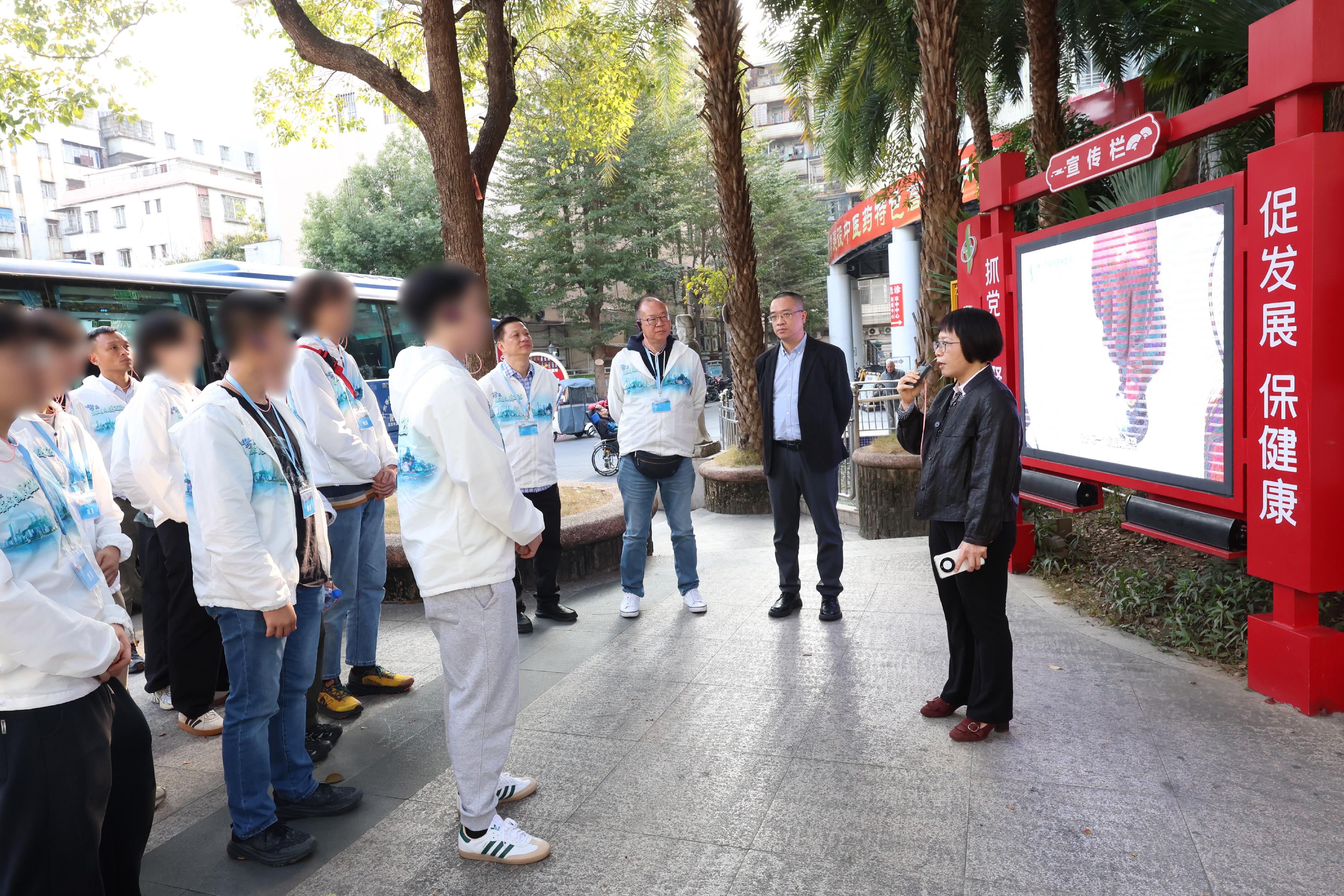 To further cultivate national consciousness and positive values in young rehabilitated persons, correctional officers led youths who have completed their sentences and are under statutory supervision to participate in the Greater Bay Area Experience Exchange Tour 2026, visiting Foshan and Zhuhai in the Guangdong-Hong Kong-Macao Greater Bay Area for three days and two nights of exchanges, so that they could learn about the country&rsquo;s history and culture as well as its developments in various fields. Photo shows young rehabilitated persons visiting a Chinese medicine hospital in Foshan on February 7 to understand the long history of Chinese medicine and the development of the healthcare system.