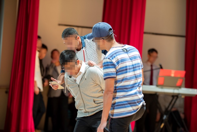 在囚人士演出話劇